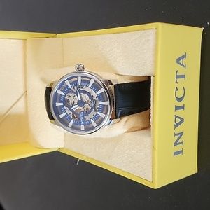 Mens watch